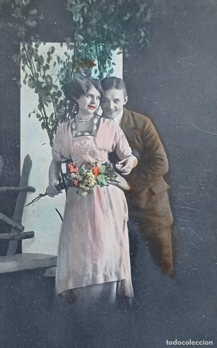Postales: Pareja. Postal rom&aacute;ntica coloreada.