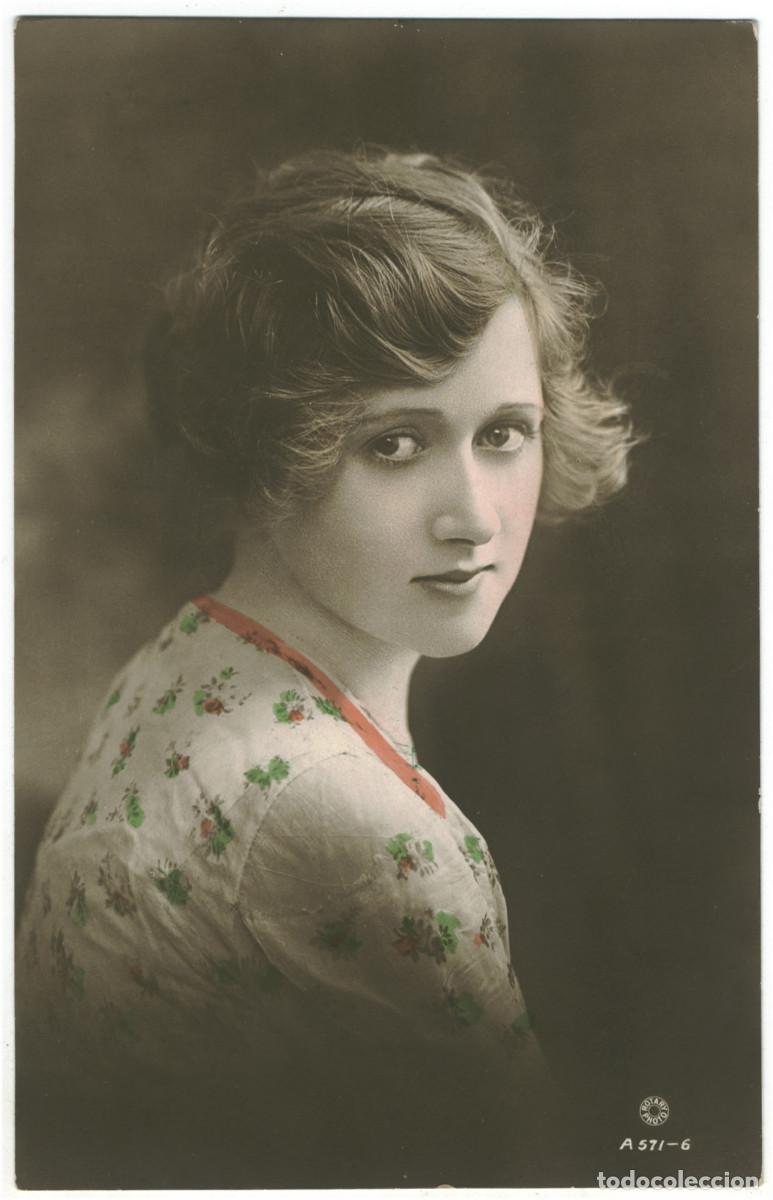 Postales: VINCENT, Kathleen_Rotary. A 571-6 Hand painted real photograph of a British Beauty