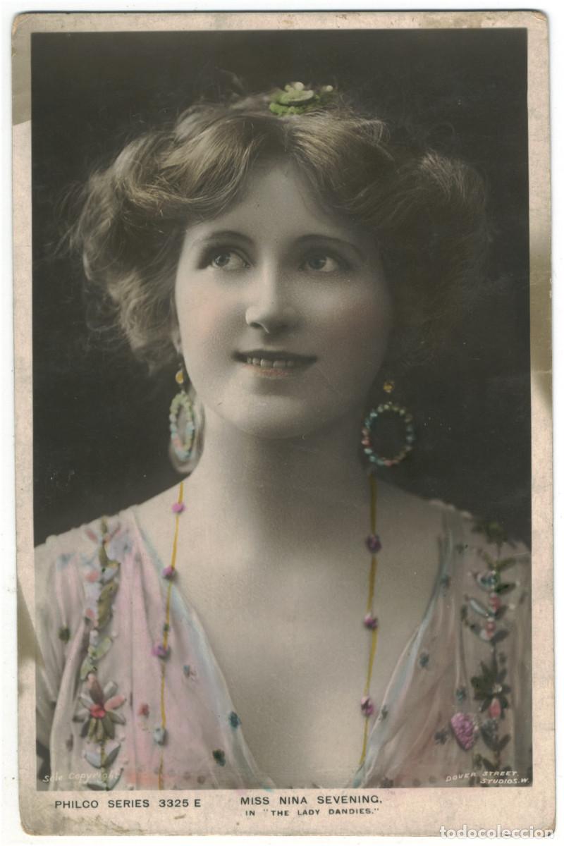 Postales: Actriz SEVENING, Nina_Philco. 3325 E. In The Lady Dandies. Photo Dover