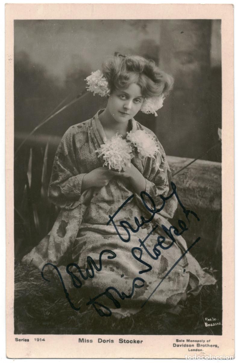 Postales: Actriz STOCKER, Doris_Davidson (Real Photographic; 1914). Photo Bassano. Autograph Firmada