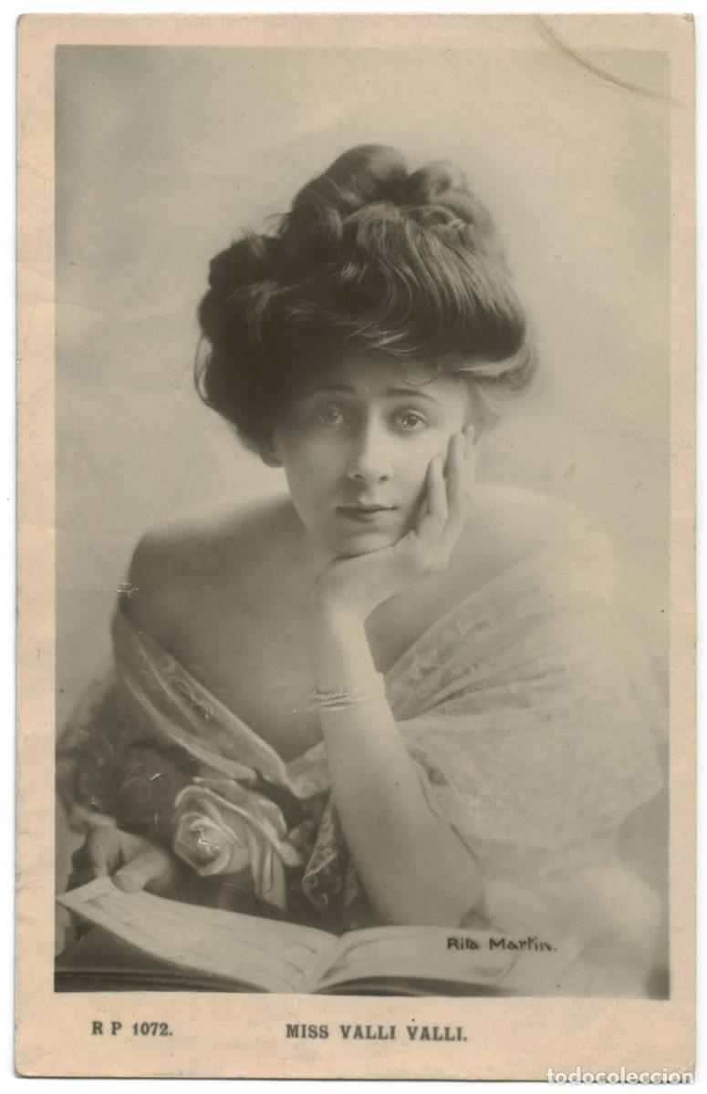 Postales: Actriz VALLI, Valli_Rival. 1072. Photo Rita Martin