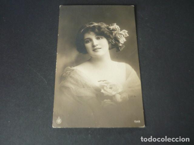Postales: MUJER ELEGANTE POSTAL - Foto 1