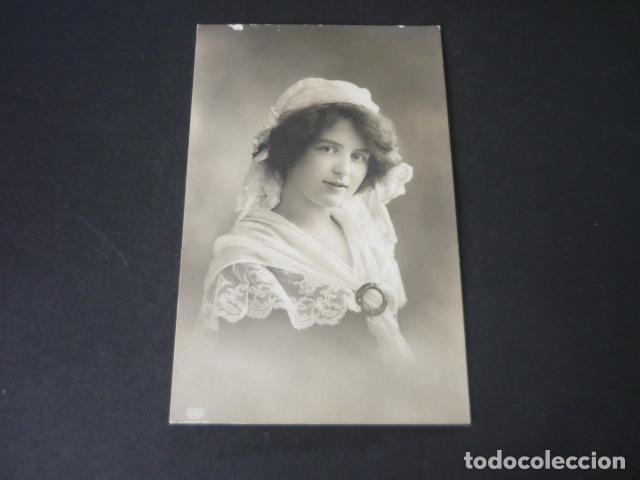 Postales: MUJER ELEGANTE POSTAL - Foto 1