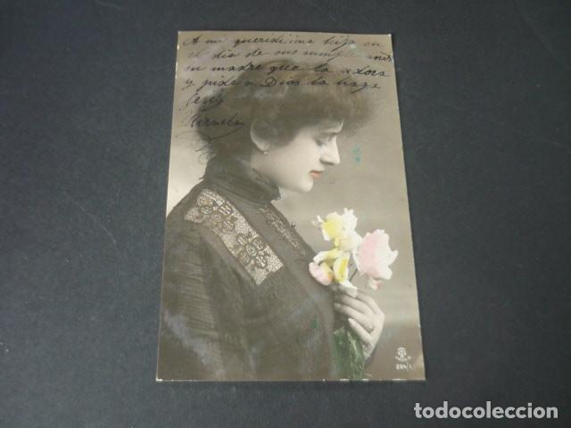 Postales: MUJER ELEGANTE POSTAL - Foto 1
