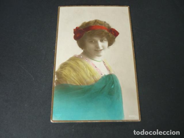 Cartoline: MUJER ELEGANTE POSTAL