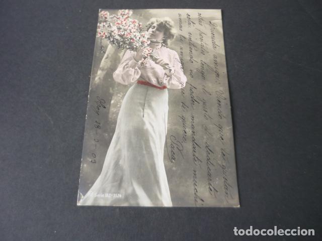 Postales: MUJER ELEGANTE POSTAL - Foto 1
