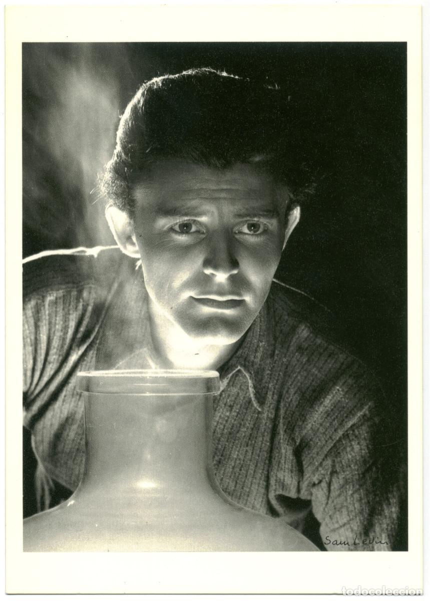 Postales: Actor PHILIPE, G&eacute;rard_Hazan. Magie Noire. 6133. La Beaut&eacute; du diable. Photo Sam Levin