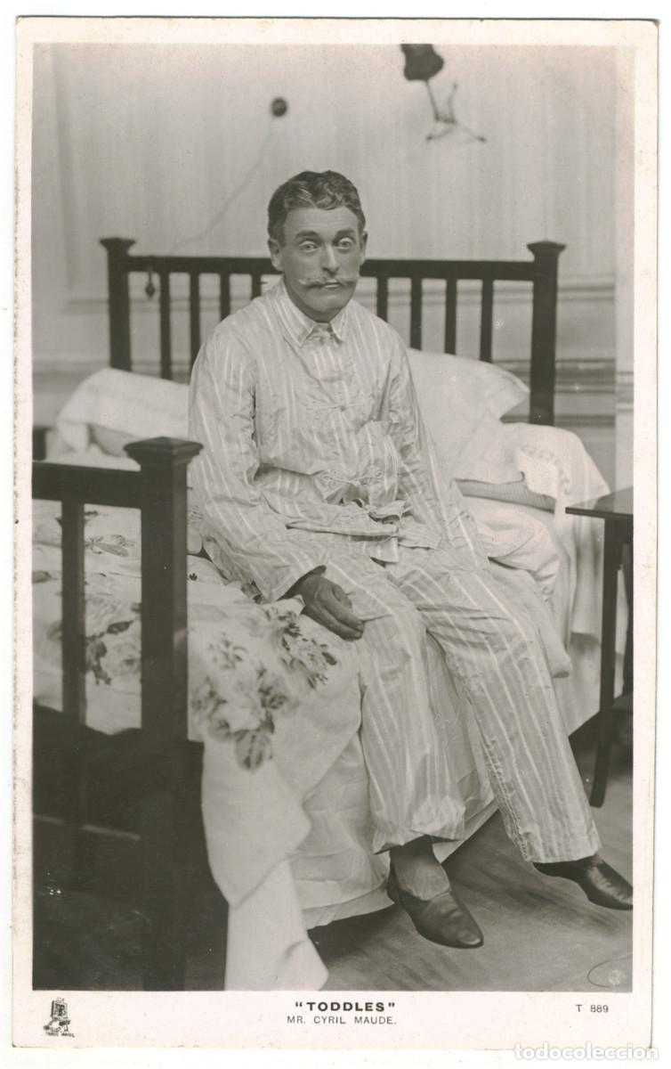 Postales: Actor MAUDE, Cyril_Raphael Tuck (Play Pictorial; 889). In Toddles