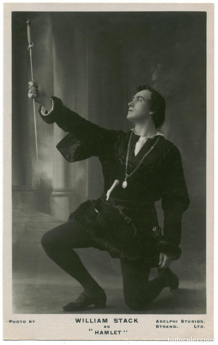 Postales: Actor STACK, William_Adelphi Studios. As Hamlet