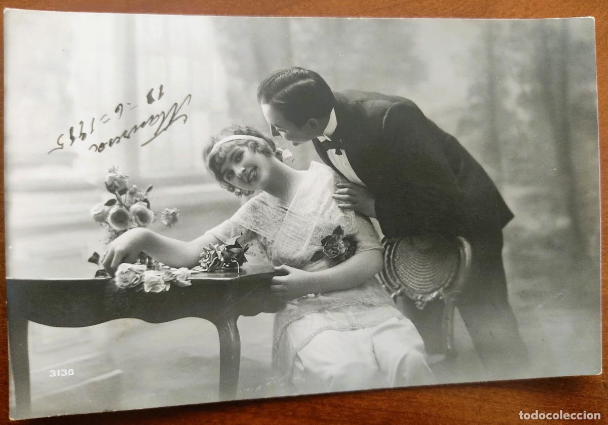 Postales: POSTAL DE UNA PAREJA, EL HOMBRE LA CORTEJA - 3130 - CIRCULADA A MANRESA A&Ntilde;O 1915