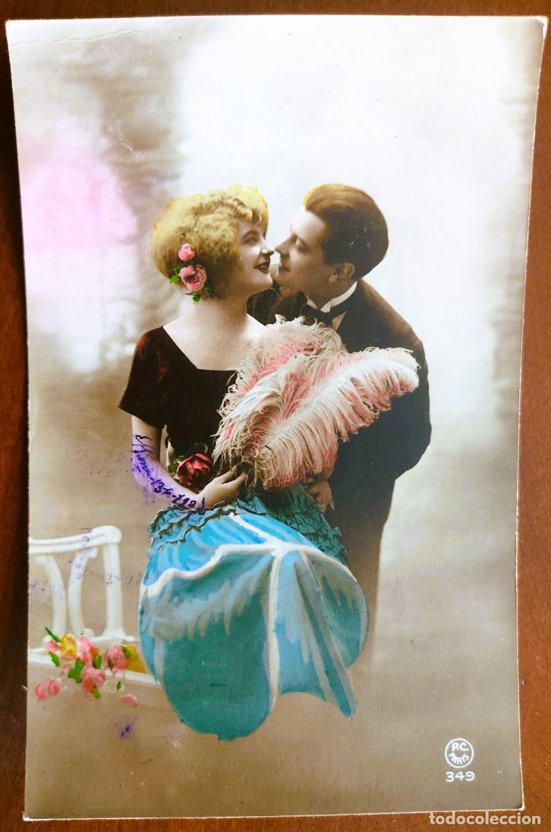 Postales: POSTAL COLOREADA DE UNA JOVEN PAREJA - P.C. PARIS 349 - CIRCULADA A MANRESA A&Ntilde;O 1921