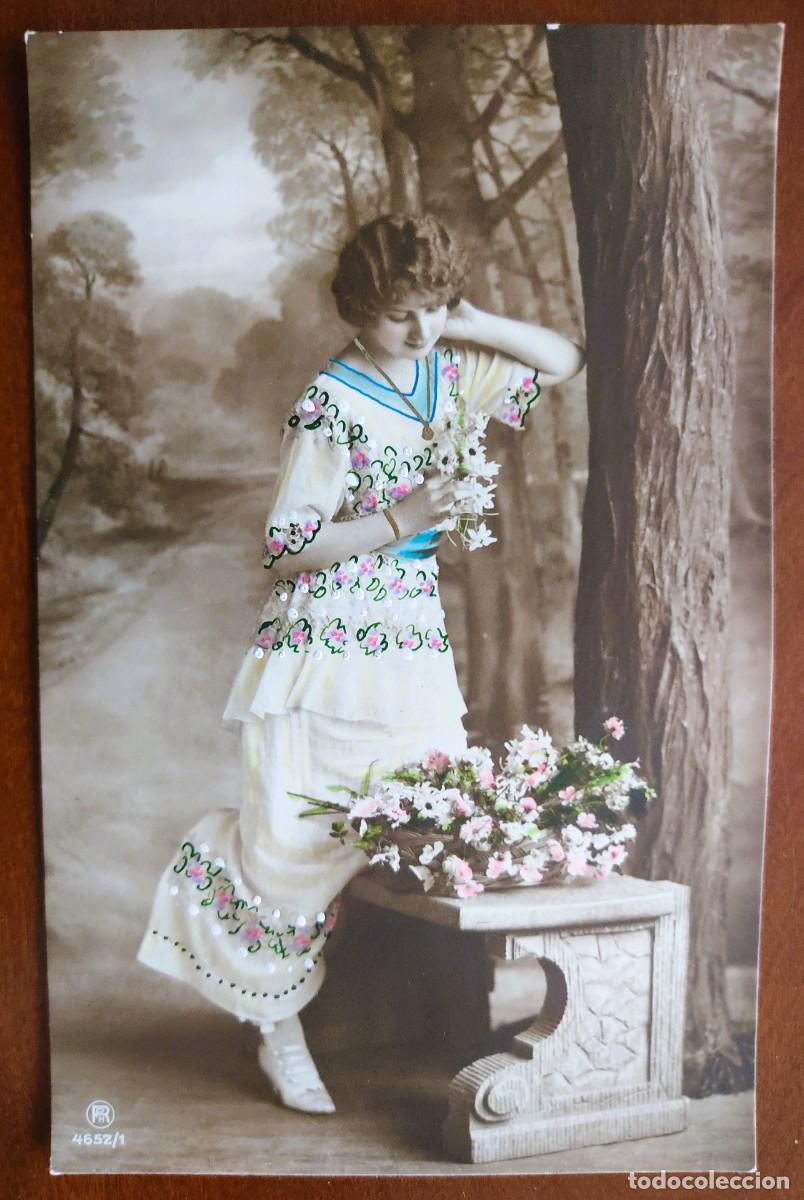 Postales: POSTAL COLOREADA DE UNA JOVEN - RPH 4652/1 - FECHADA 1915