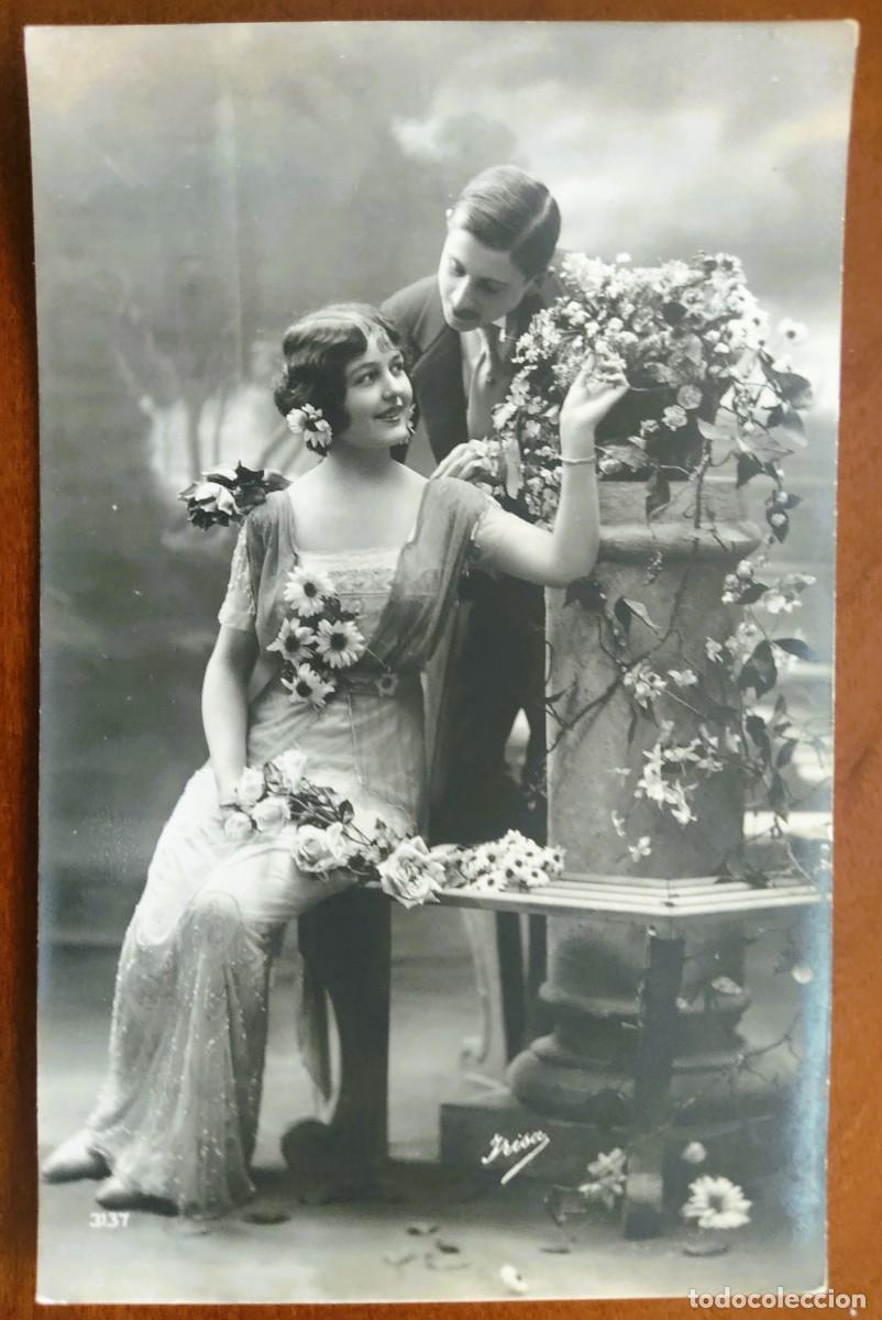 Postales: POSTAL DE UNA JOVEN PAREJA - IRISA 3137 - FECHADA 1915