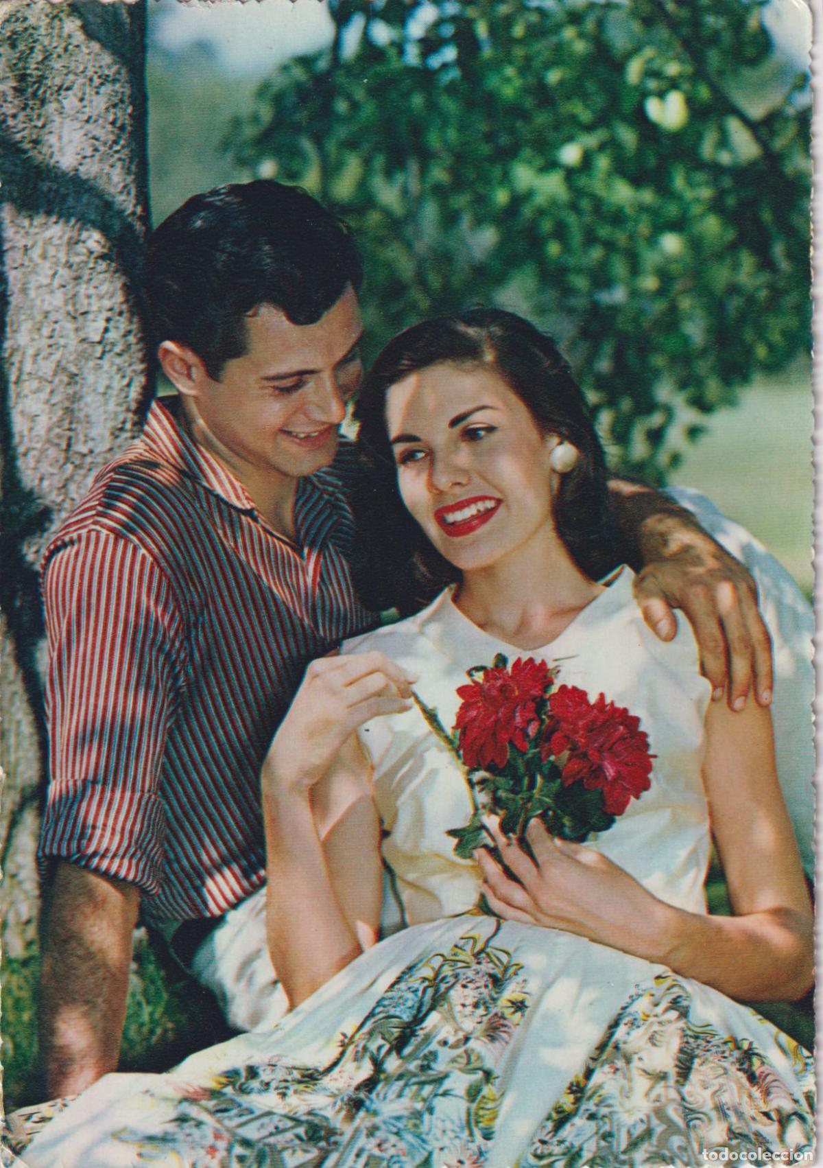 Postales: POSTAL ROMANTICA A&Ntilde;OS 50/60, PAREJA ENAMORADOS &ndash; CECAMI 277 &ndash; ESCRITA