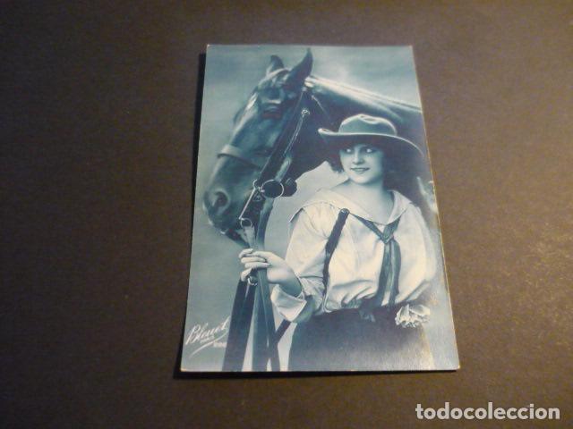 Postais: MUJER CON CABALLO POSTAL