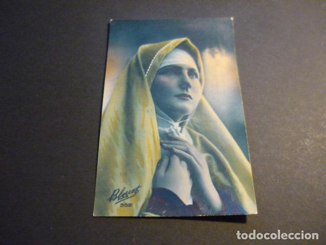 Postais: MUJER REZANDO POSTAL