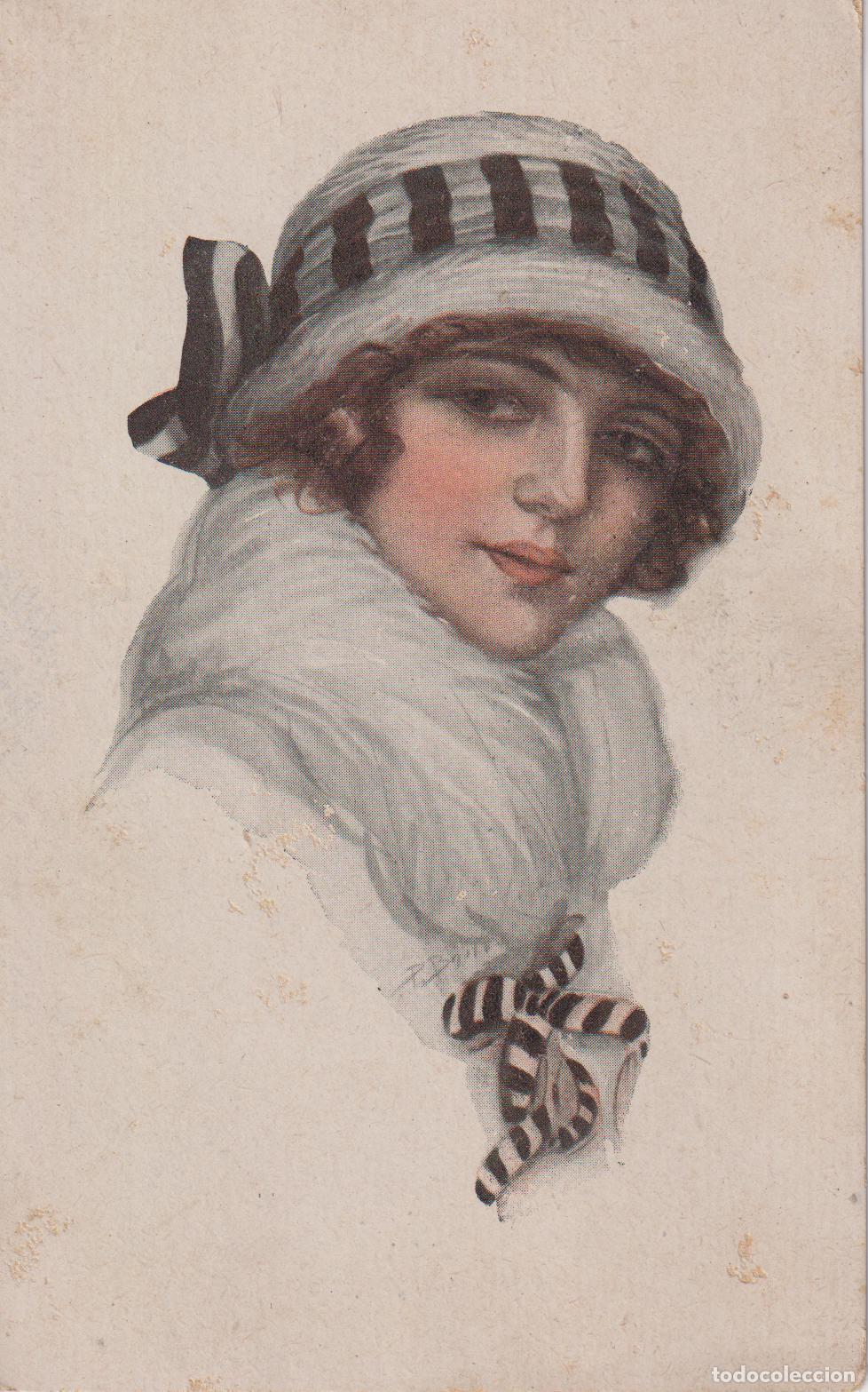 Postales: POSTAL MODERNISTA, RETRATO MUJER CON SOBRERO DE RAYAS Y ESTOLA DE PIEL &ndash; ESCRITA 1922