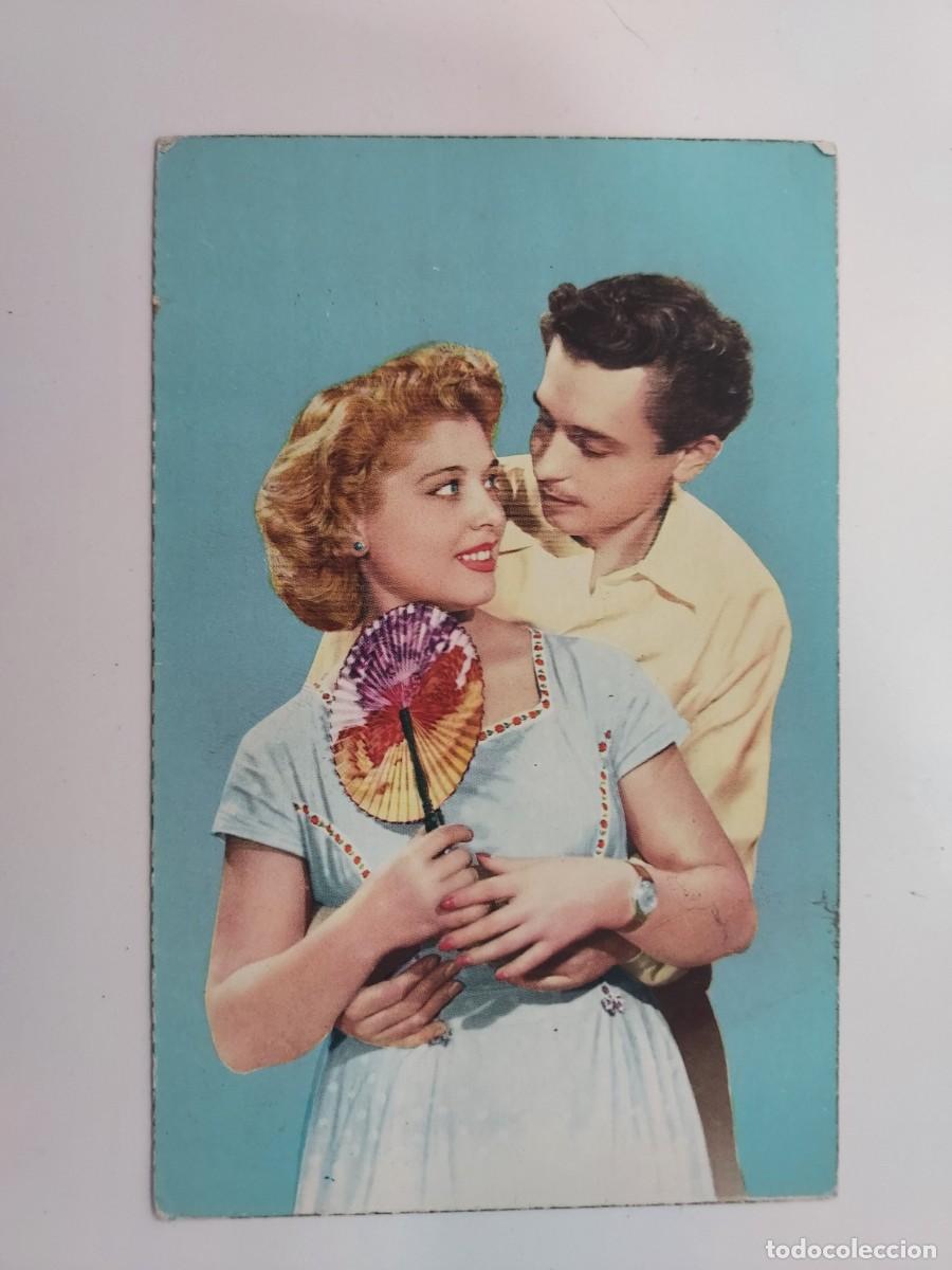 Postales: POSTAL VINTAGE ROMANTICA PAREJA ENAMORADOS ABANICO ACORDEON. 1959. SIN CIRCULAR. VELERO