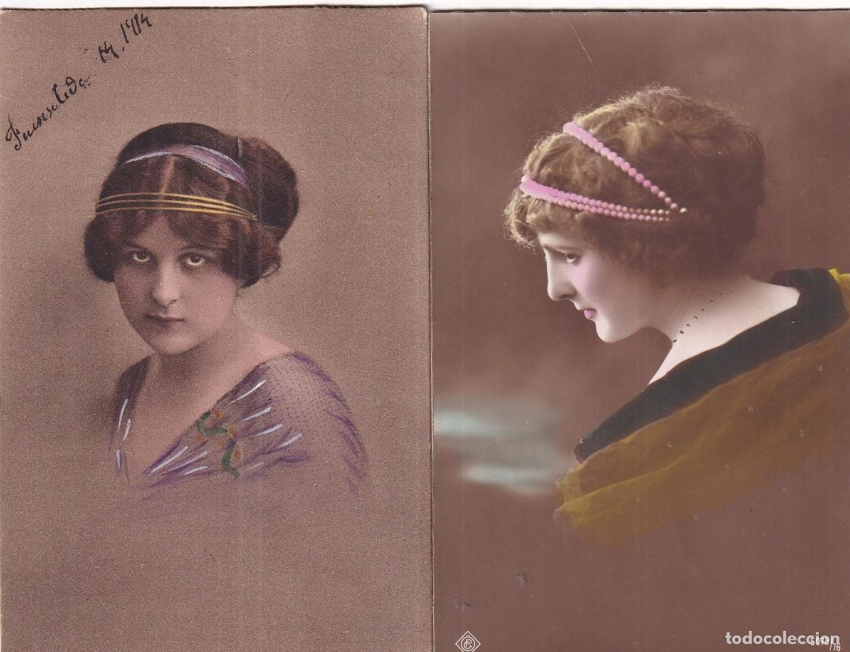 Postkarten: Lote 2 postales mujeres con tocado en el pelo. Una circulada.