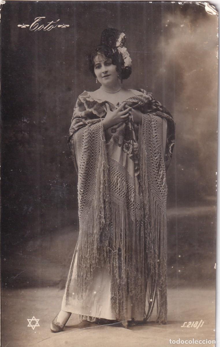 Postkarten: Cupletista artista Tot&oacute;. Mant&oacute;n de Manila. Circulada