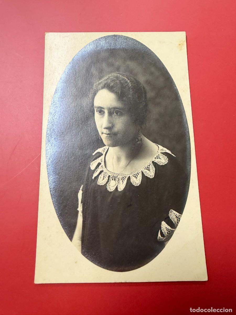 Postales: POSTAL FOTOGR&Aacute;FICA - RETRATO FOTOGR&Aacute;FICO DE SE&Ntilde;ORA CON CUELLO DE ENCAJE - CUBA