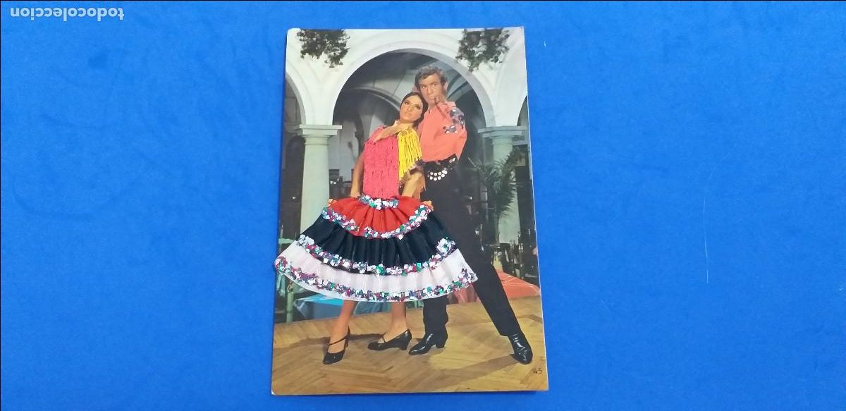 Postales: POSTAL FOTOGRAFICA pareja con Traje de FLAMENCO. TRAJE DE TELA Y CUERPO BORDADO. CIRCULADA.