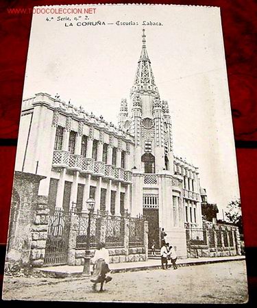 Postales: ANTIGUA POSTAL DE LA CORU&Ntilde;A - ESCUELAS LABACA - Foto 1