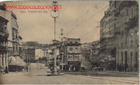 Postales: TARJETA POSTAL DE VIGO.- PUERTA DEL SOL. - Foto 1