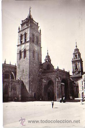 Postales: LUGO.- TORRE DEL RELOJ. LA CATEDRAL - Foto 1