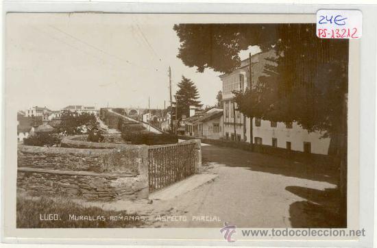 Postales: (PS-13212)POSTAL FOTOGRAFICA DE LUGO-MURALLAS ROMANAS.ASPECTO PARCIAL