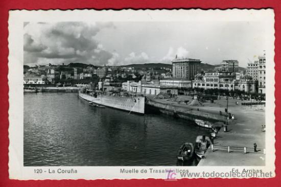 Postales: LA CORU&Ntilde;A, MUELLE DE TRASATLANTICOS,   P36342 - Foto 1