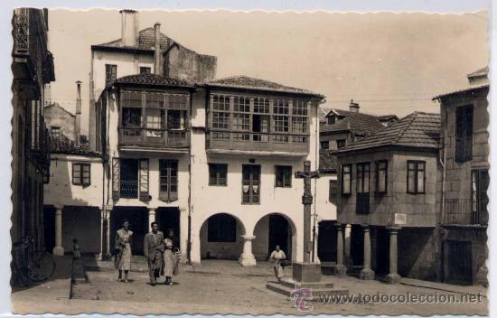 Postales: PONTEVEDRA.-PLAZA DE LA LE&Ntilde;A