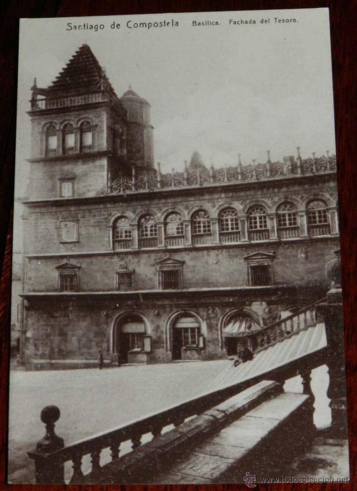 Postkarten: Antigua foto postal de Santiago de Compostela, fachada del tesoro, Basilica, no circulada.