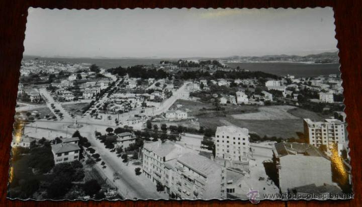 Postkarten: ANTIGUA FOTO POSTAL DE VIGO, N. 140, VISTA PARCIAL, PLAZA DE ESPA&Ntilde;A, ED. ARTIGOT, NO CIRCULADA.