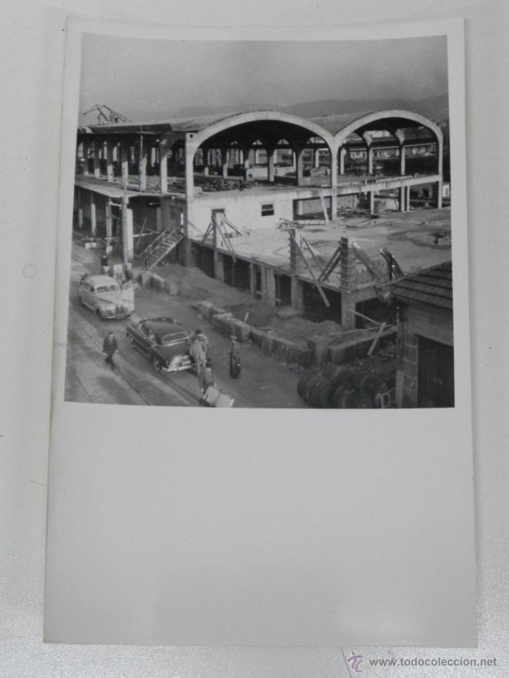 Cartes Postales: ANTIGUA FOTOGRAFIA DE OBRAS EN EL PUERTO DE VIGO, A&Ntilde;OS 50, MIDE 18 X 12 CMS.