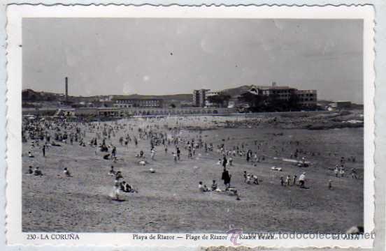 Postales: La coru&ntilde;a 230 Playa de Riazor. Ed Aisa Circulada 1957 - Foto 1