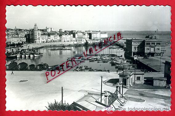 Postales: POSTAL LA CORU&Ntilde;A, DARSENA, P92887 - Foto 1