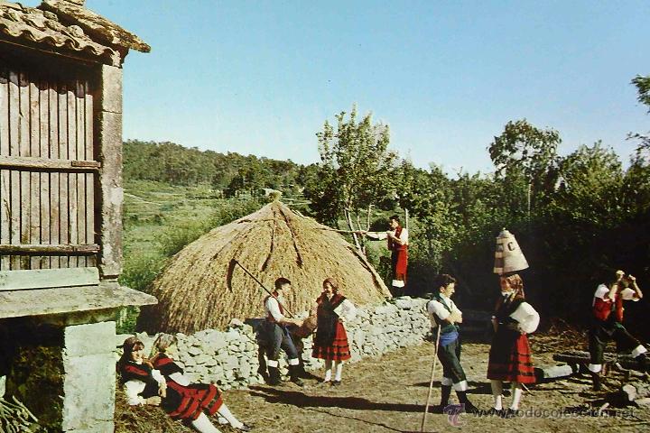 Postkarten: POSTAL, FOLCLORE GALLEGO, EN LA ERA, SIN CIRCULAR