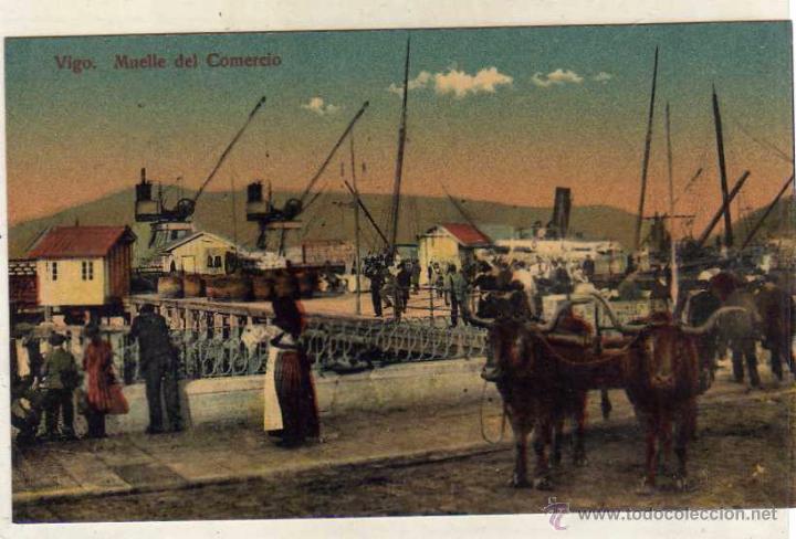 Postales: Vigo. Muelle del comercio. Muy animada. Sin circular. - Foto 1