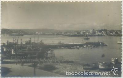 Postales: POSTAL DE CORU&Ntilde;A. VISTA GENERAL DEL PUERTO    P-GA-1164