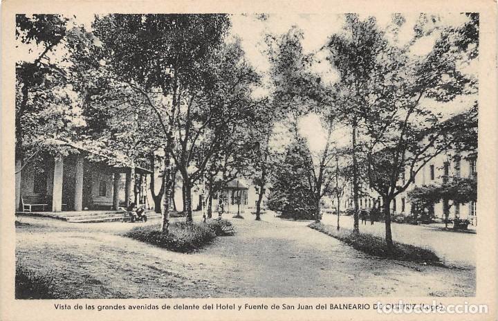 Postales: VISTA DE LAS GRANDES AVENIDAS DE DELANTE DEL HOTEL Y FUENTE DE SAN JUAN DEL BALNEARIO DE GUITIRIZ (L