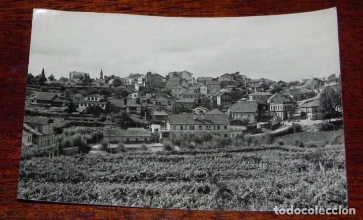 Postkarten: FOTO POSTAL DE PUENTEAREAS, VISTA PARCIAL DESDE LAS CACHADAS, N. 8, ED. ALARDE, CIRCULADA.