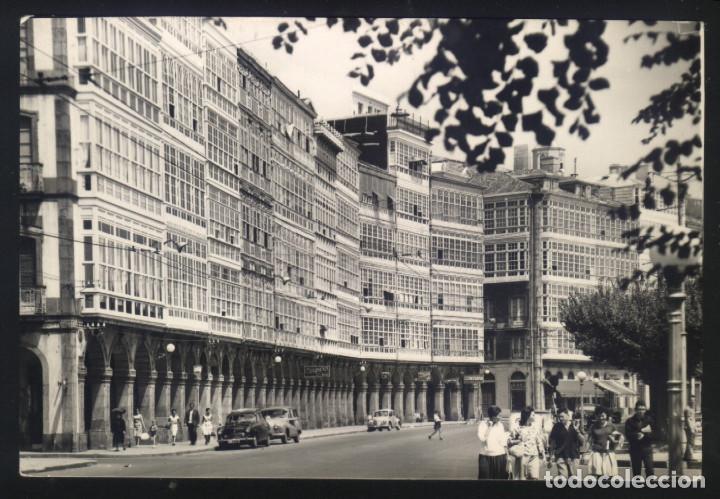 Postales: A-4593- CORU&Ntilde;A. AVENIDA DE LA MARINA. - Foto 1