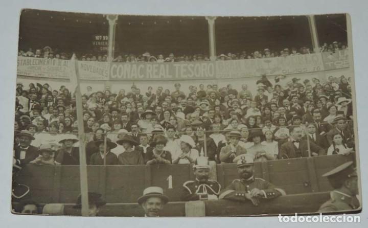 Postkarten: FOTO POSTAL DE LA PLAZA DE TOROS DE LA CORU&Ntilde;A, FOTO FERRER, NO CIRCULADA, ESCRITA EN 1919.