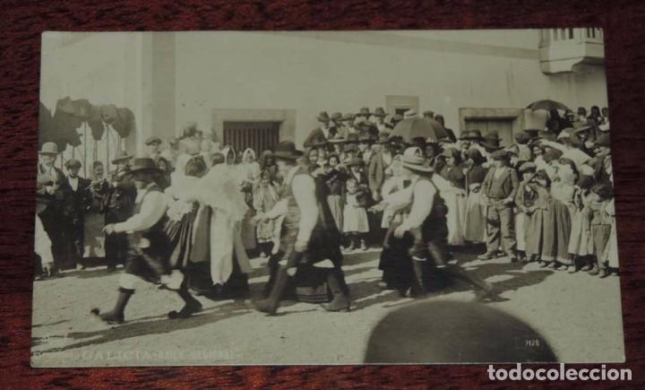 Cartoline: FOTO POSTAL DE GALICIA, BAILE REGIONAL, N. 2128, FOTO FERRER, NO CIRCULADA.