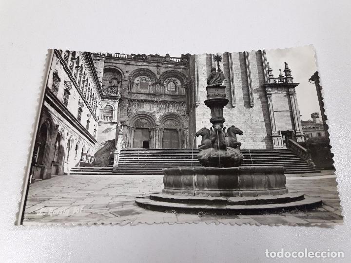 Postales: POSTAL DE LA PLAZA Y FUENTE DE LAS PLATERIAS - SANTIAGO DE COMPOSTELA