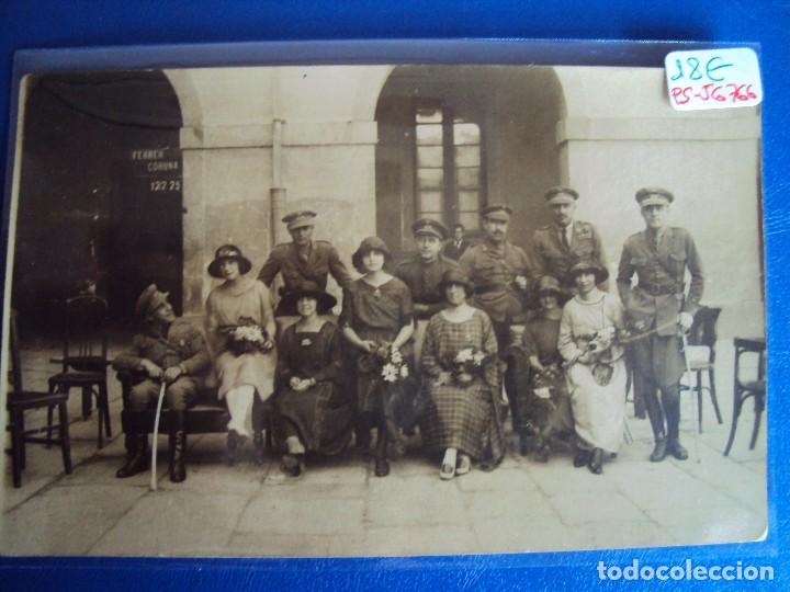 Cartoline: (PS-56766)POSTAL FOTOGRAFICA DE LA CORU&Ntilde;A-MILITARES