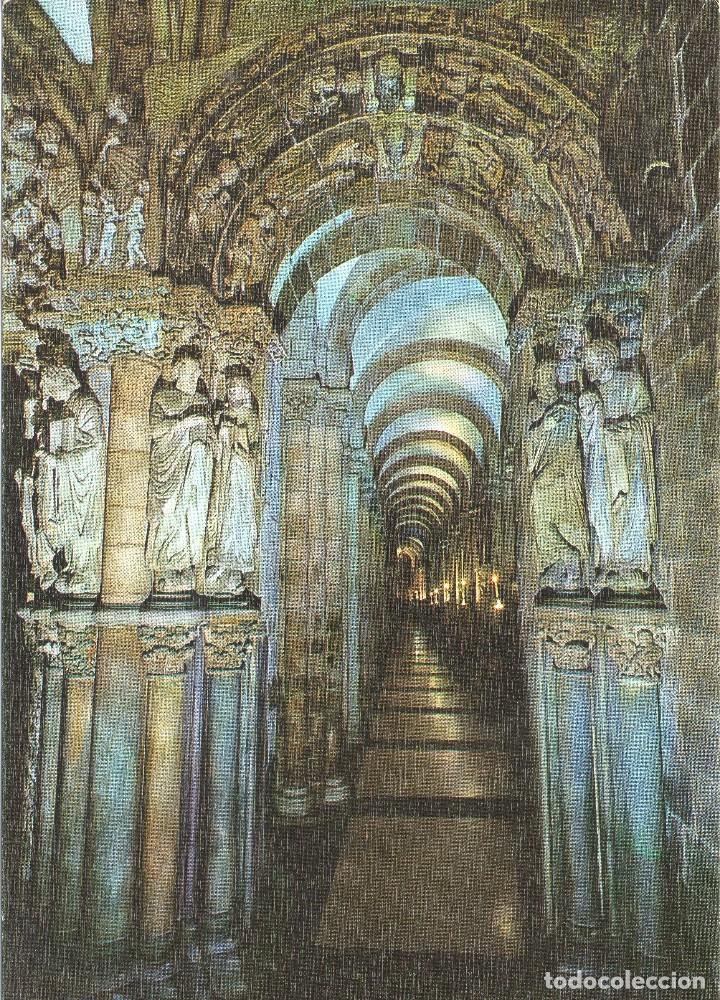 Postales: SANTIAGO DE COMPOSTELA -CATEDRAL ,PORTICO DE LA GLORIA Y NAVE LATERAL DERECHA