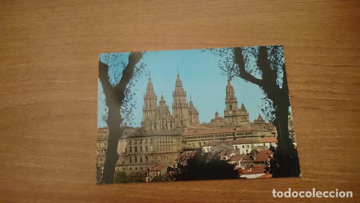 Postkarten: POSTAL SANTIAGO DE COMPOSTELA VISTA GENERAL DESDE LA ALAMEDA SIN CIRCULAR