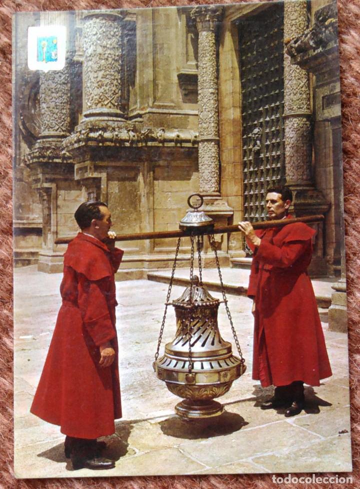 Postales: SANTIAGO DE COMPOSTELA - BOTAFUMEIRO - Foto 1